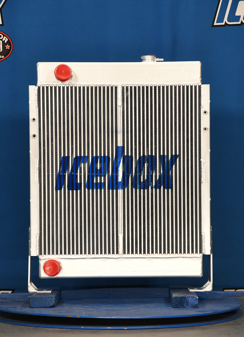 Load image into Gallery viewer, John Deere 540D Radiator # 870475
