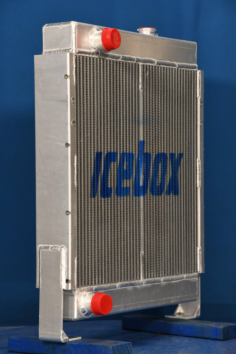 Load image into Gallery viewer, John Deere 540D Radiator # 870475
