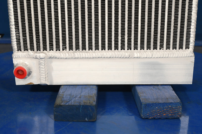 Load image into Gallery viewer, John Deere 7280, 7380, 7480, 7580, 7780 Oil Cooler # 870508
