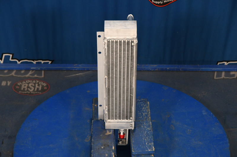 Load image into Gallery viewer, John Deere 310, 310A, 310B, 410 Oil Cooler # 870514
