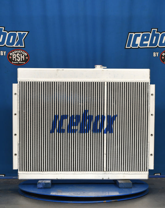 John Deere 690, 690A , 690B , 693B Radiator