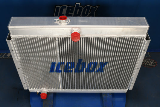 John Deere 690, 690A , 690B , 693B Radiator