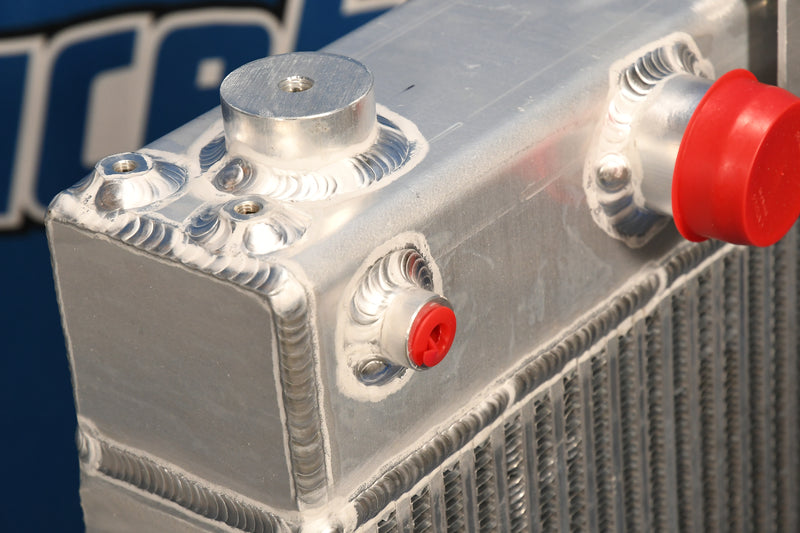 Load image into Gallery viewer, John Deere Radiator # 871068
