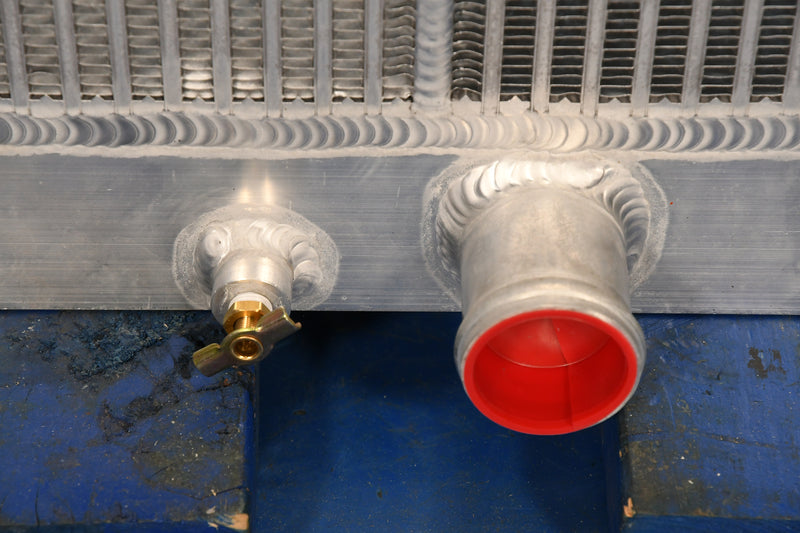 Load image into Gallery viewer, John Deere 250D, 300D Radiator # 871091
