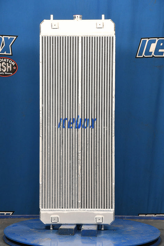 Hitachi 180 Radiator