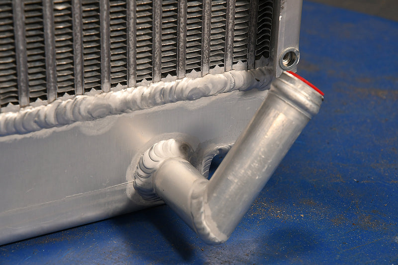 Load image into Gallery viewer, John Deere 955 Radiator # 871160
