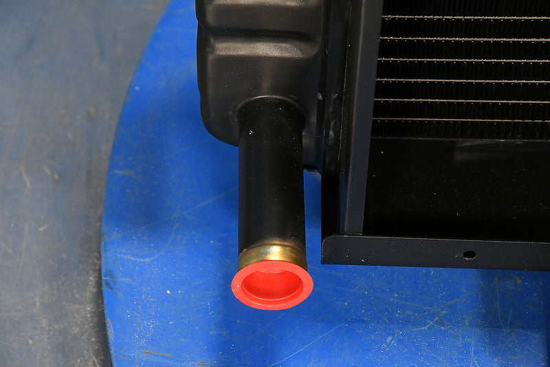 Load image into Gallery viewer, Bobcat 751 Radiator # 890031
