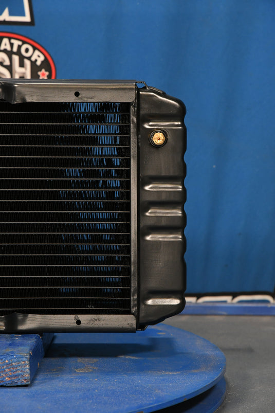 Bobcat 751 Radiator