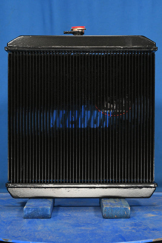 Gehl Radiator