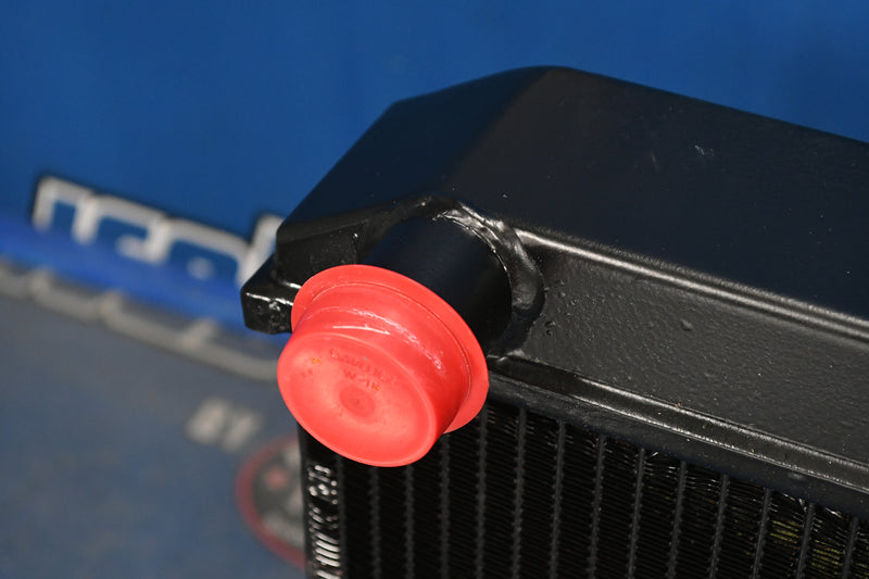 Load image into Gallery viewer, Gehl Radiator # 890253
