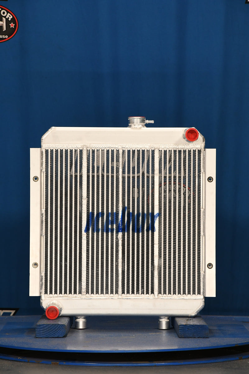 Load image into Gallery viewer, Mitsubishi BD2G Radiator # 890555
