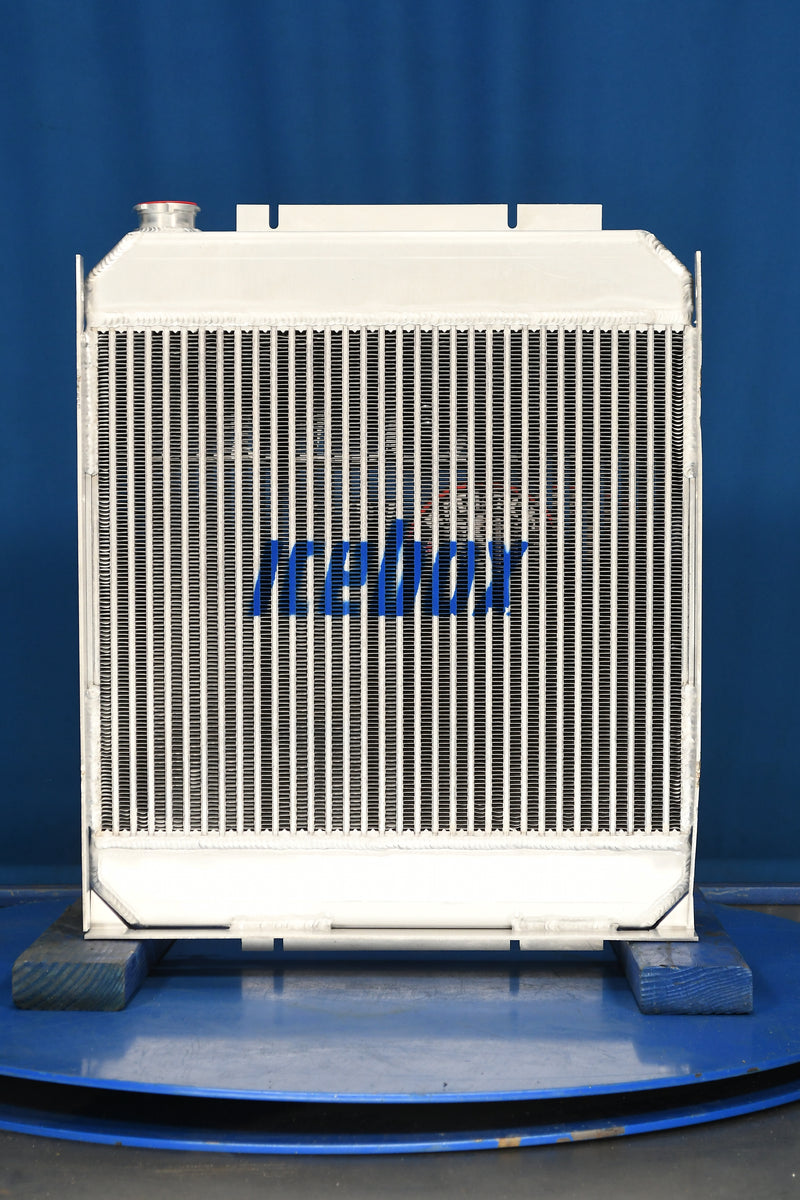 Load image into Gallery viewer, Toro Reelmaster 5500-D Radiator # 891060
