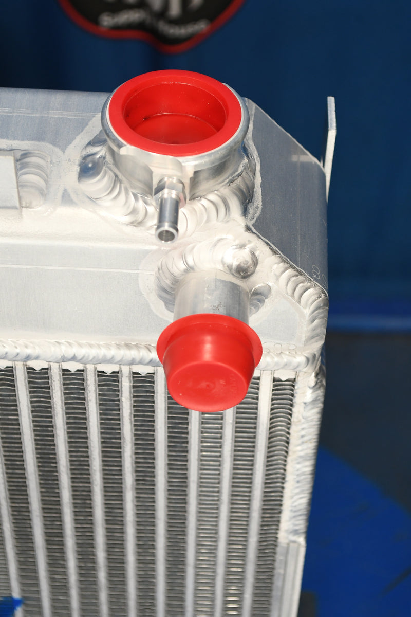 Load image into Gallery viewer, Toro Reelmaster 5500-D Radiator # 891060
