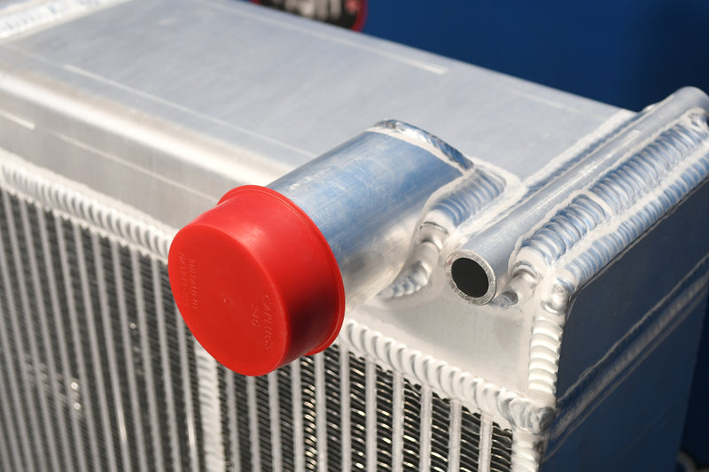 Load image into Gallery viewer, Hyundai HL960A, HL955A, HL965, HL960HD Radiator # 891065
