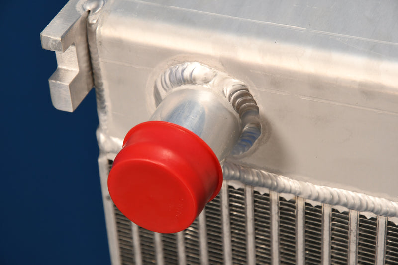 Load image into Gallery viewer, Kubota V3800 Radiator # 891078
