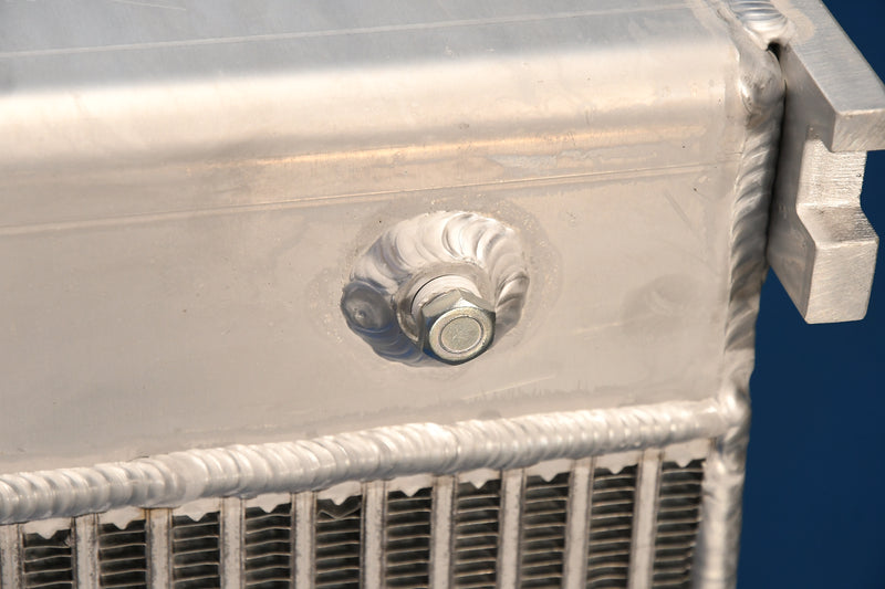 Load image into Gallery viewer, Kubota V3800 Radiator # 891078

