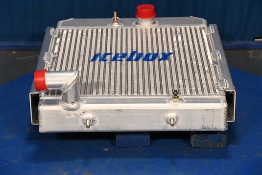 Elgin Crosswind, CR2149D Radiator