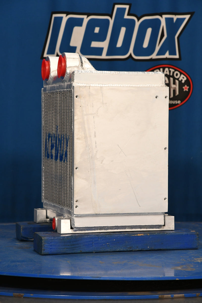 Load image into Gallery viewer, Deutz F6L912F, 913 Oil Cooler # 891115
