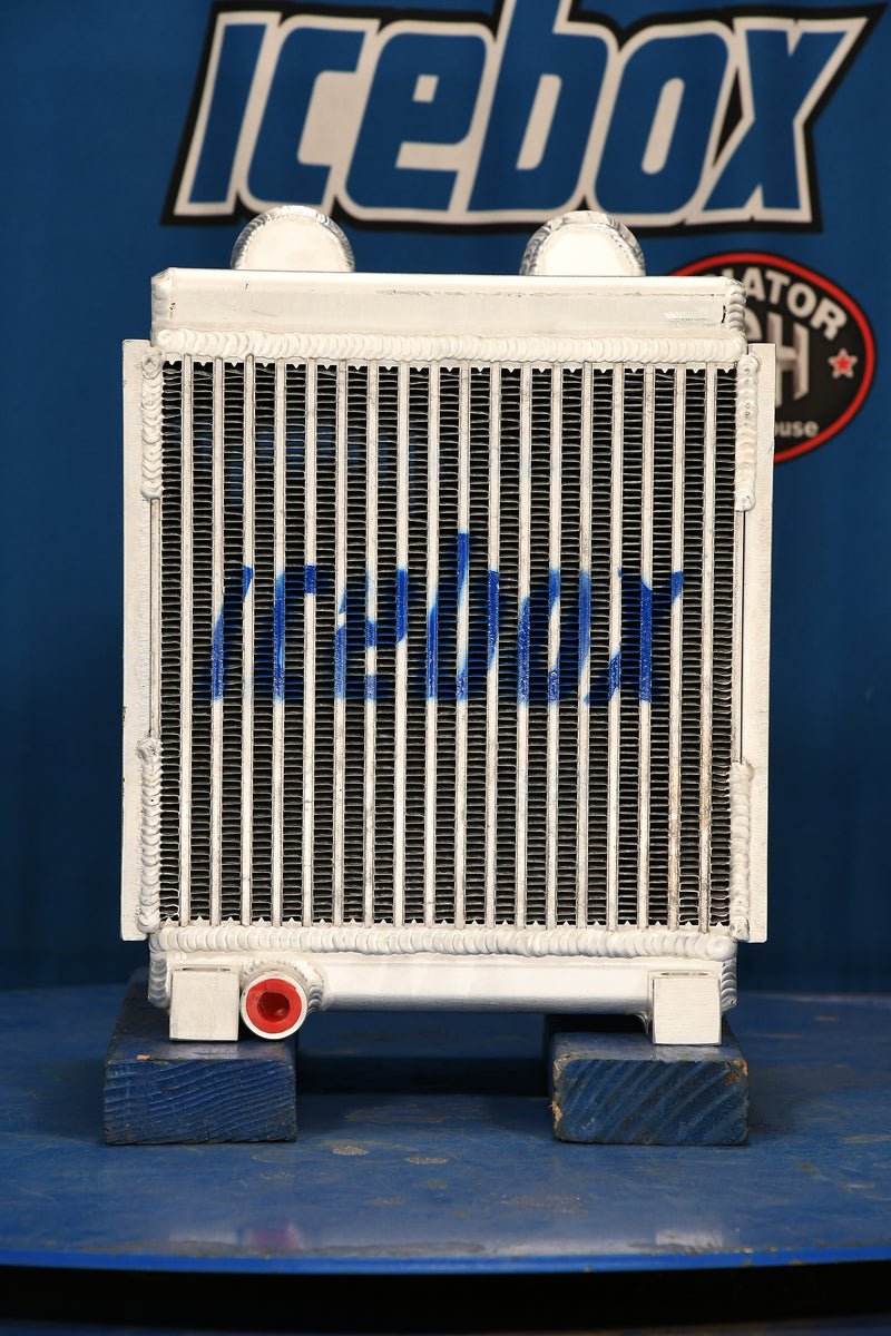 Load image into Gallery viewer, Deutz F6L912F, 913 Oil Cooler # 891115
