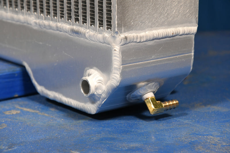 Load image into Gallery viewer, New Holland Tractor Radiator # 910018
