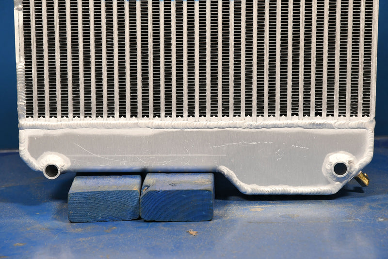 Load image into Gallery viewer, New Holland Tractor Radiator # 910018
