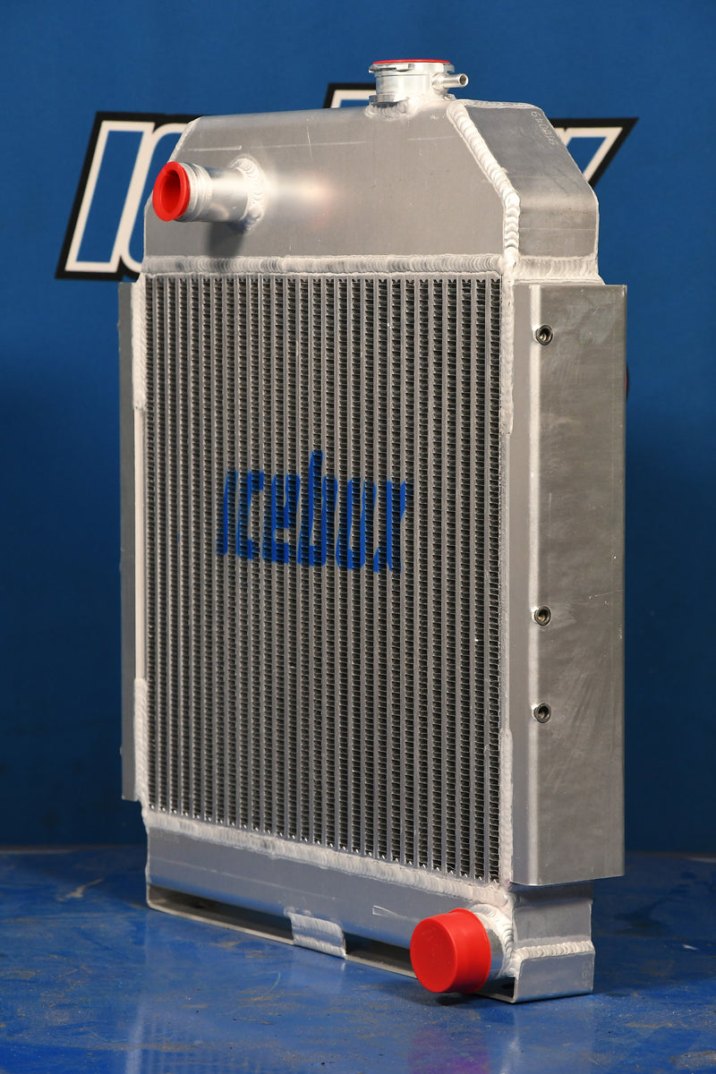Load image into Gallery viewer, Ford 5030 Radiator # 910049

