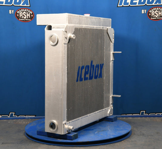 International TD15C Radiator