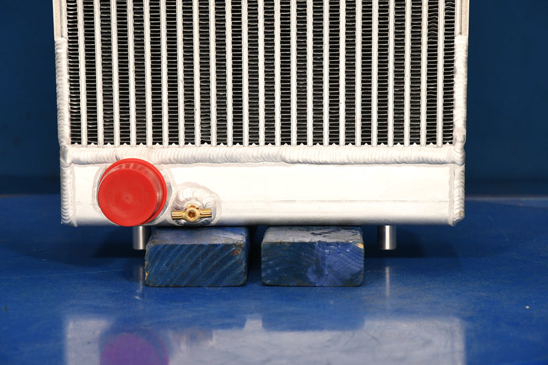 Load image into Gallery viewer, Kobelco 324, 325, SK350-8 Radiator # 927516
