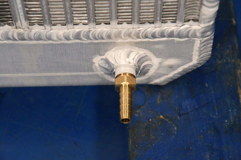 Load image into Gallery viewer, Kobelco SK125-3, SK125SR-3, SK135SR-3 Radiator # 927607
