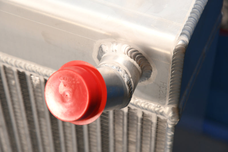 Load image into Gallery viewer, Komatsu D39PX-21 Radiator # 930023
