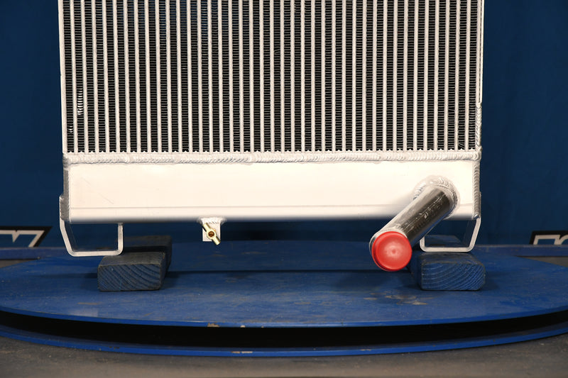 Load image into Gallery viewer, Komatsu D39PX-21 Radiator # 930023
