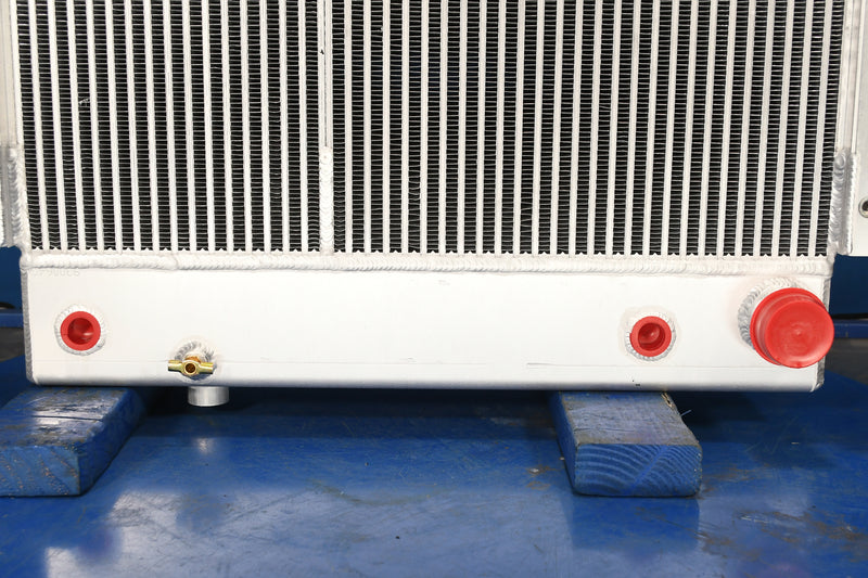 Load image into Gallery viewer, Komatsu WA250-1LC Radiator # 930064
