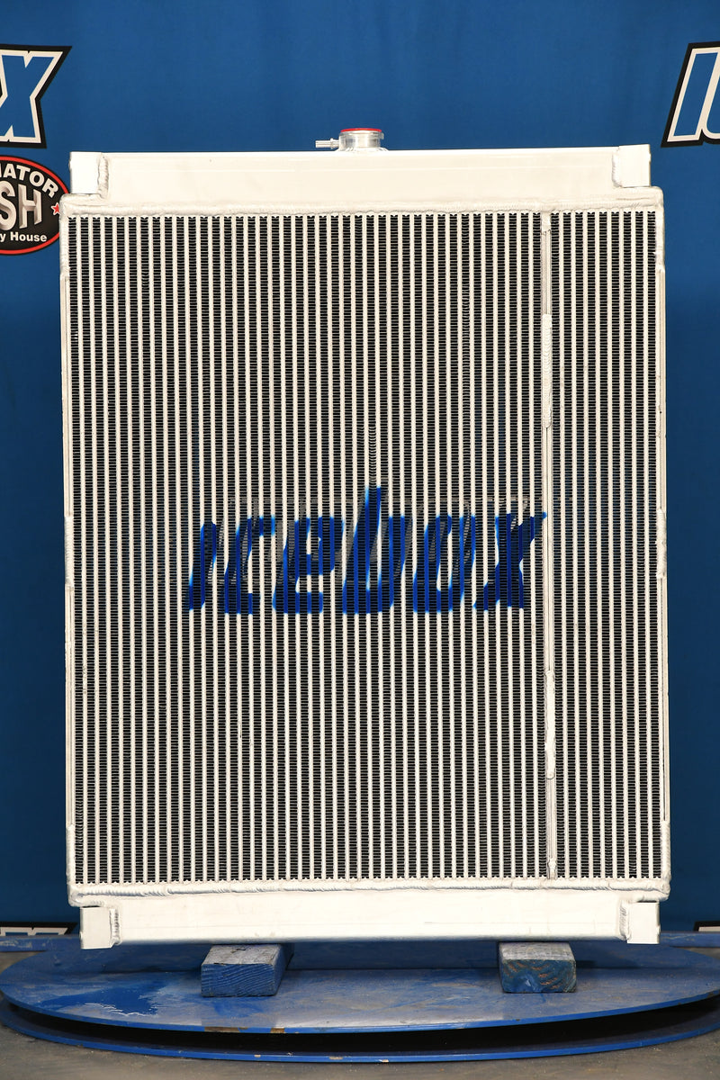Load image into Gallery viewer, Komatsu PC200 Radiator # 930099
