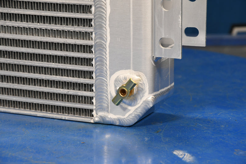 Load image into Gallery viewer, Komatsu FG20-7 Radiator # 930264
