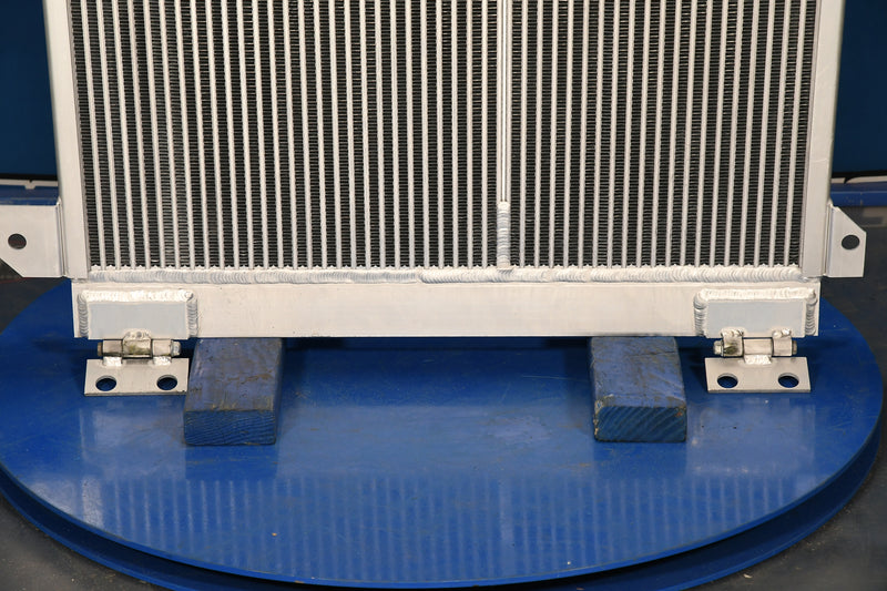 Load image into Gallery viewer, Komatsu PC250, PC270 Oil Cooler # 930309

