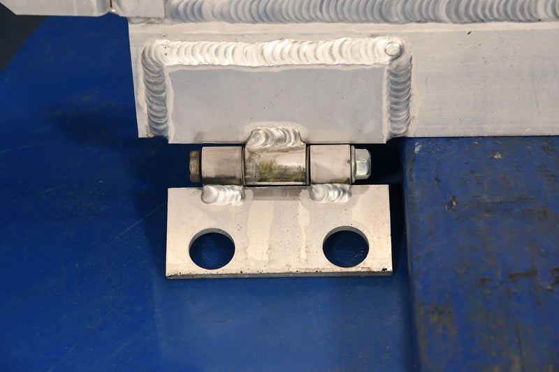 Load image into Gallery viewer, Komatsu PC250, PC270 Oil Cooler # 930309
