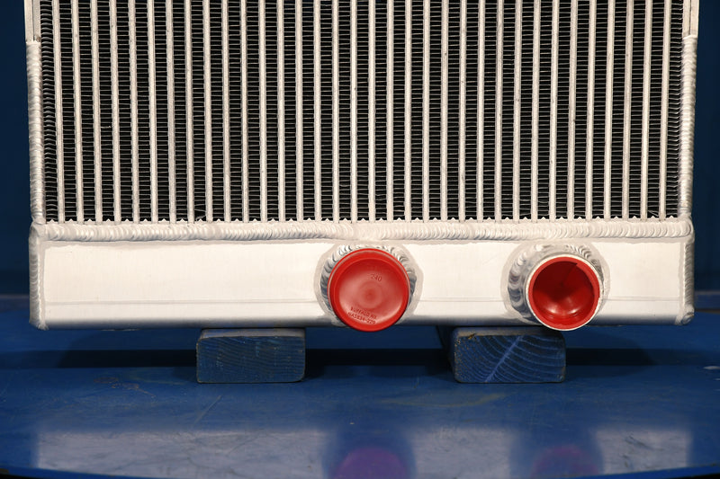 Load image into Gallery viewer, Komatsu 480-8 Radiator # 930312
