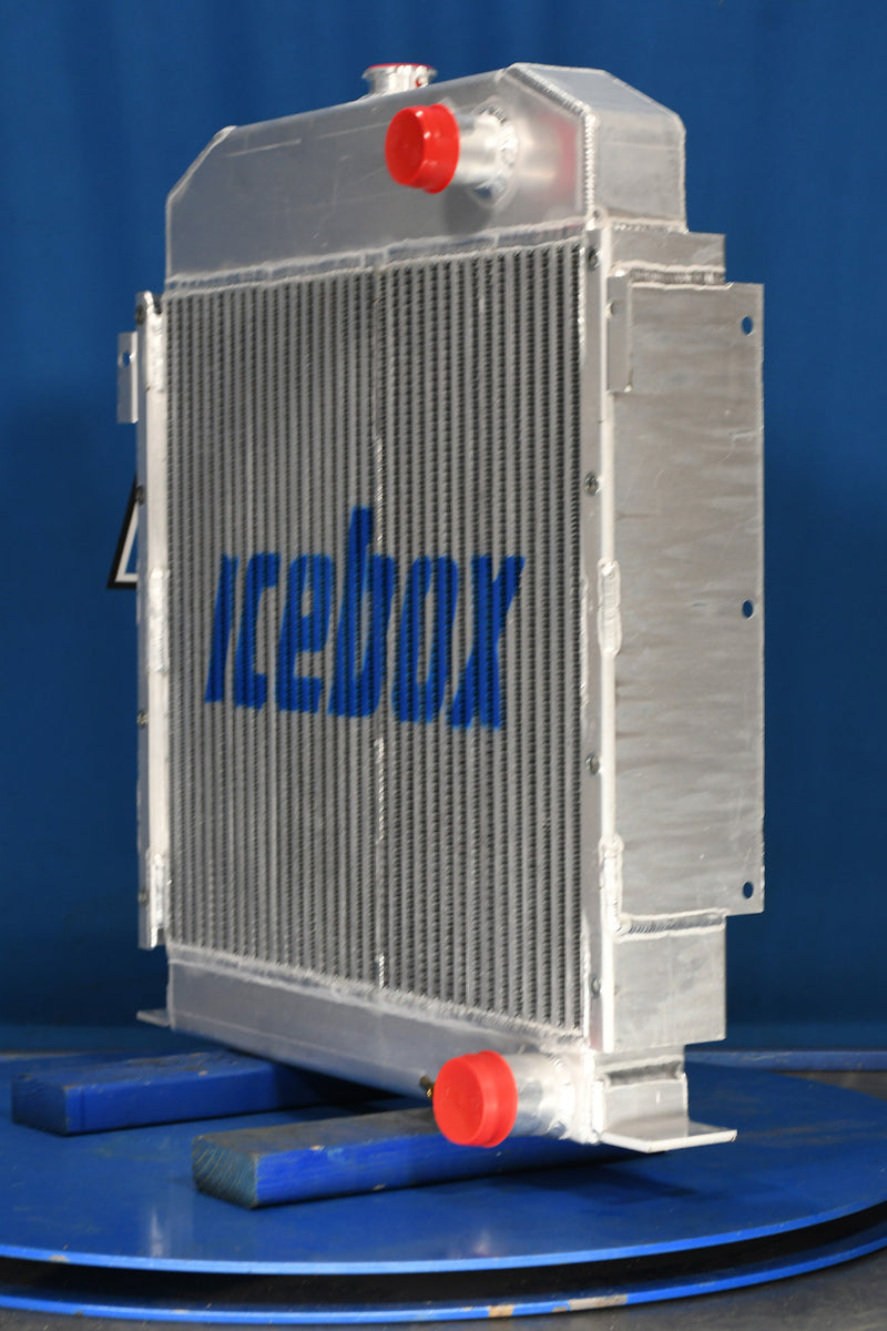 Load image into Gallery viewer, Gradall 534D10 Radiator # 940133
