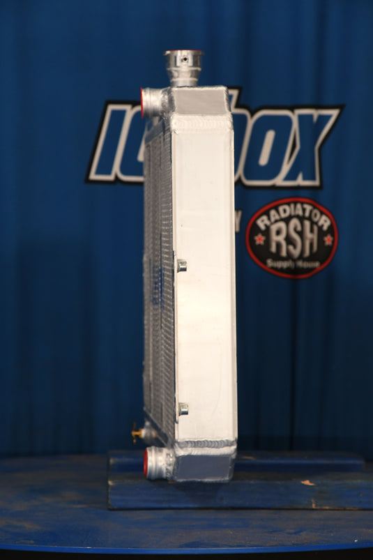 Toyota FG30 Radiator