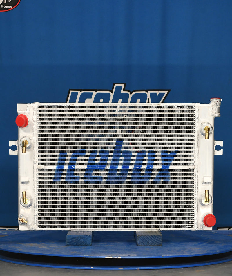 Load image into Gallery viewer, Toyota Radiator # 940190
