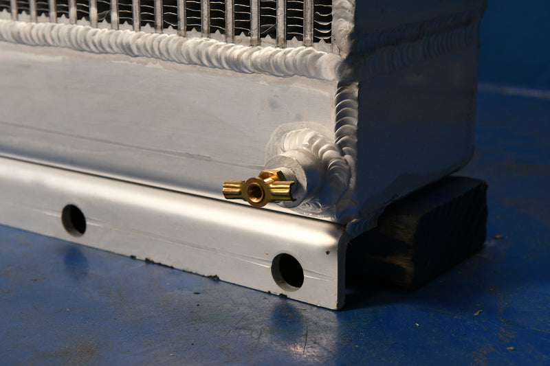 Load image into Gallery viewer, Madill 3800C Radiator # 950016
