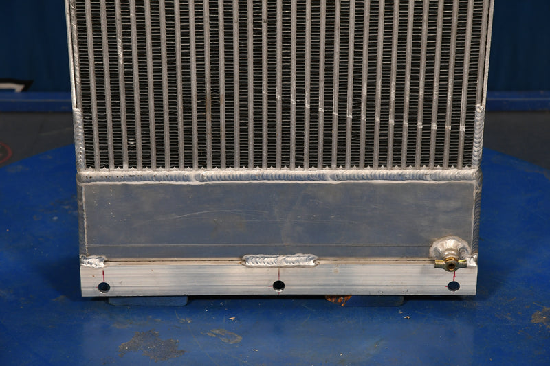Load image into Gallery viewer, Madill Radiator # 950017
