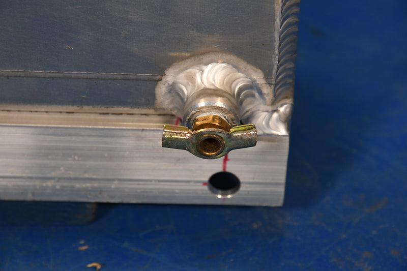 Load image into Gallery viewer, Madill Radiator # 950017
