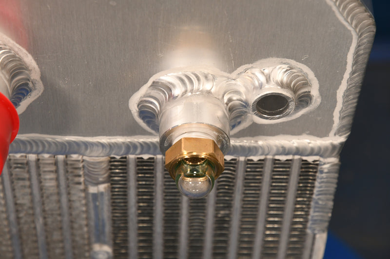 Load image into Gallery viewer, Bandit 1390 Chipper Radiator # 950175
