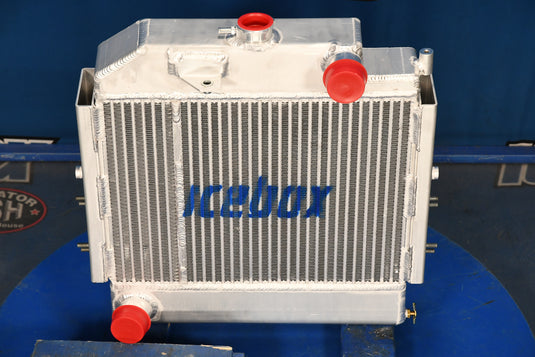 Massey Ferguson 461 Radiator