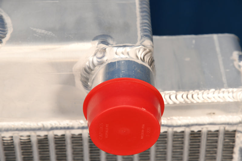 Load image into Gallery viewer, Massey Ferguson 461 Radiator # 960019
