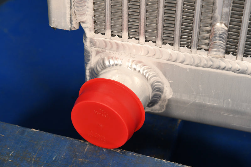 Load image into Gallery viewer, Massey Ferguson 461 Radiator # 960019

