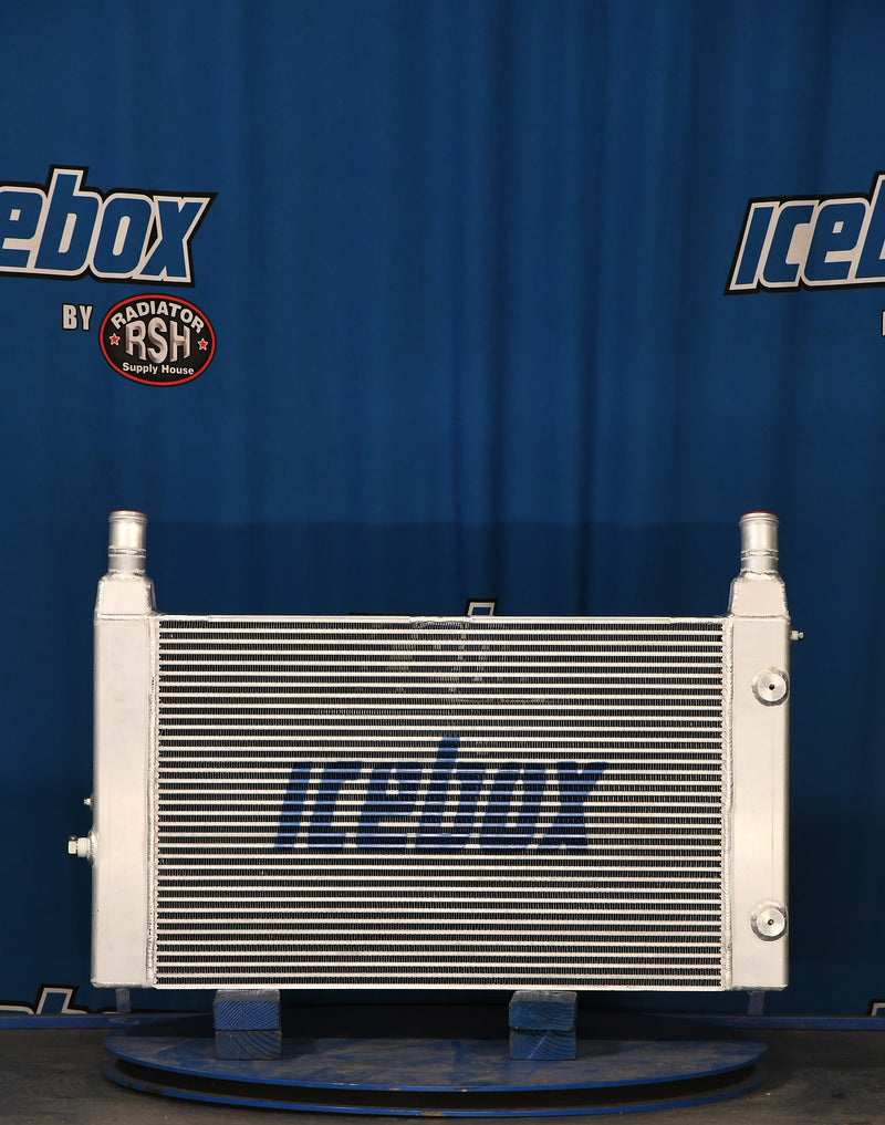 Load image into Gallery viewer, Massey Ferguson WR9770 Radiator # 960028
