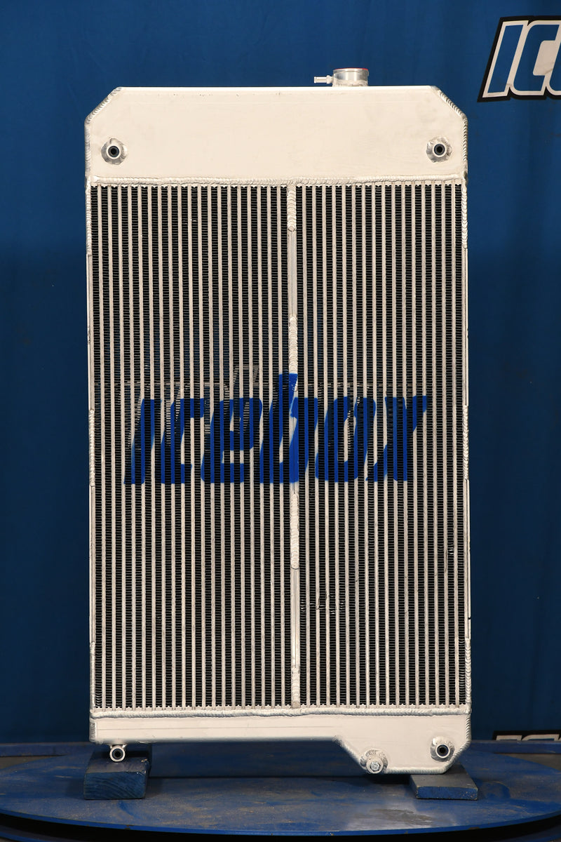 Load image into Gallery viewer, Onan Generator W/ Cummins Radiator # 990025
