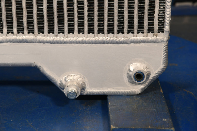 Load image into Gallery viewer, Onan Generator W/ Cummins Radiator # 990025
